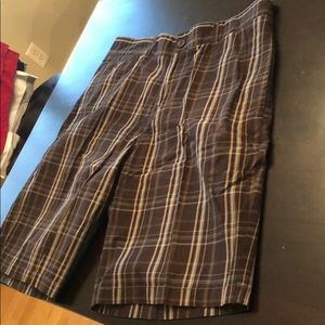Men’s brown plaid shorts size 34w